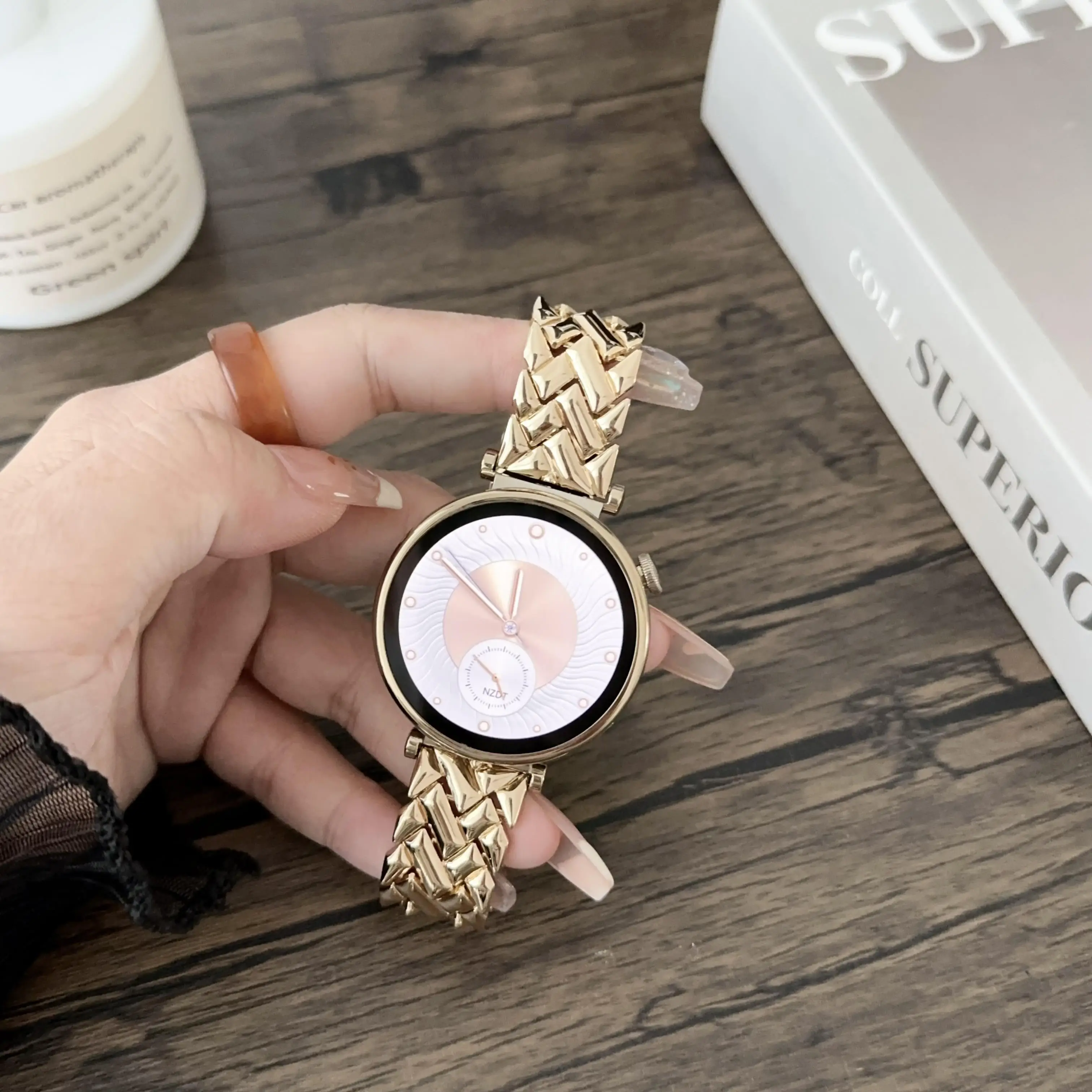 สายนาฬิกาข้อมือสเตนเลสสตีลรูปต - Fossil Smartwatch Accessories บทวิจารณ์และราคา