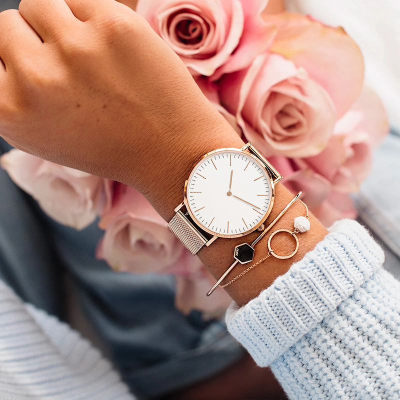 แบรนด์หรูนาฬิกาผู้หญิงแฟชั่นสแ - Stainless Mesh Band บทวิจารณ์และราคา